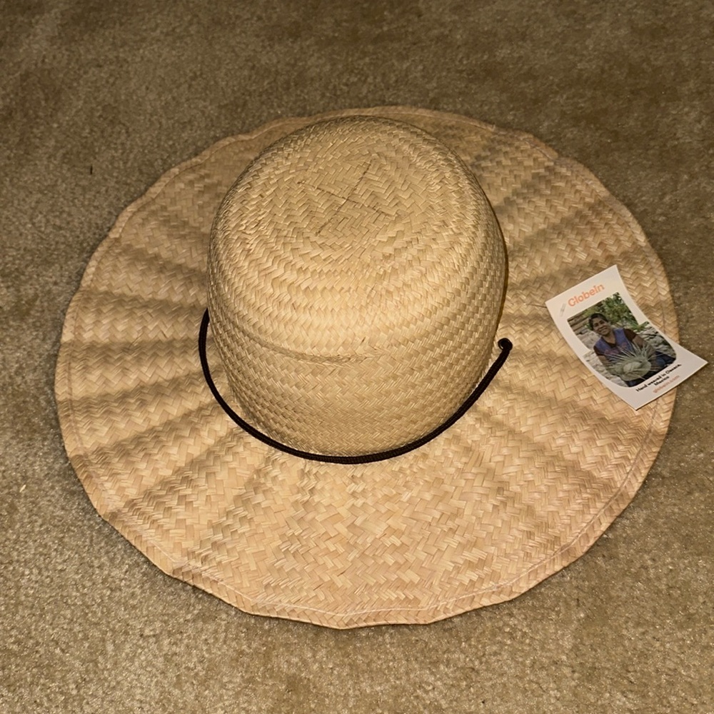 Hand weaves sun hat nwt